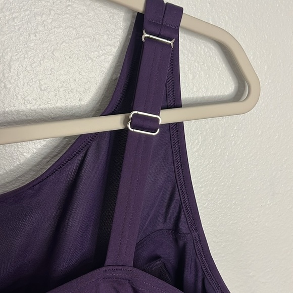 Lands End Women's Smoothing Control High Neck Tankini Swimsuit Top Purple 20W - Picture 5 of 10